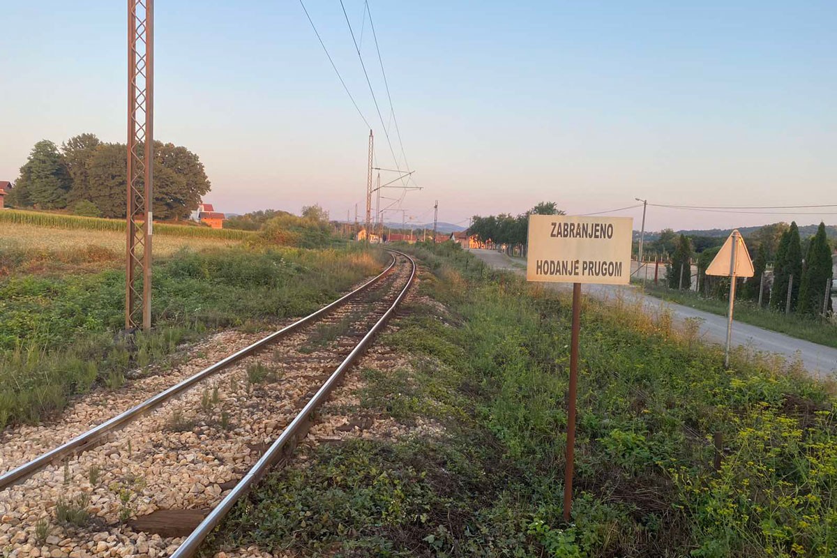 Vozovi u Srpskoj ove godine 11 puta naletjeli na ljude i vozila