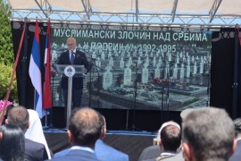 Vučević u Bratuncu: "Kome je mogao biti kriv Vladimir Gajić, star ...