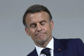 Makron odbio ostavku premijera: Stvari se u Francuskoj sada dodatno ...