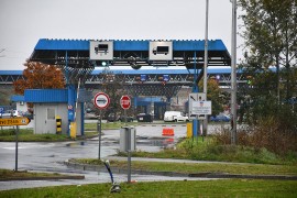 Dvojno državljanstvo karta za slobodu: Ko su bjegunci iz BiH u ...