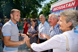 Uručena rješenja o legalizaciji, nastavljena i podjela kartica za ...