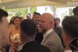 Svatovi na njemačkom zapjevali "Danas majko ženiš svoga sina" (VIDEO)