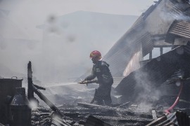 Zbog požara u Nici privedeno dvoje, policija traga za još trojicom ...
