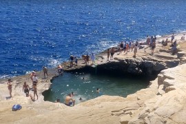 Turisti šokirani prizorima na plažama: Peku paprike, imaju slavski ...