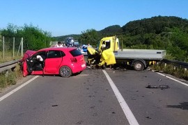 Težak udes u Drugovićima: Obustavljen saobraćaj
