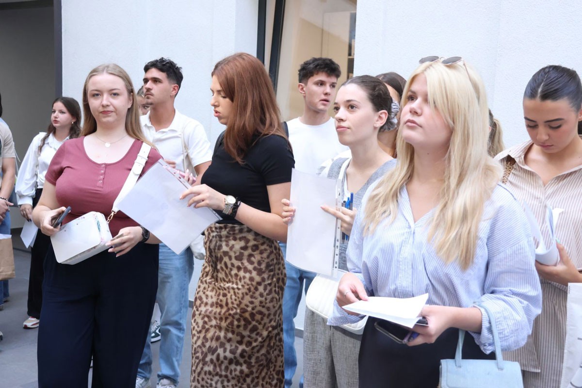 Studenti pohrlili po indekse: Na banjalučkom Univerzitetu interesovanje veće nego lani