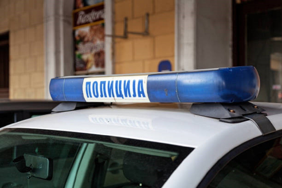 Posvađao se sa majkom, snahom i bratanicom, pa u bijesu srušio zid