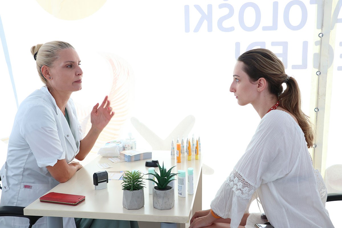 U devet bh. gradova besplatni dermatološki pregledi u organizaciji dm-a