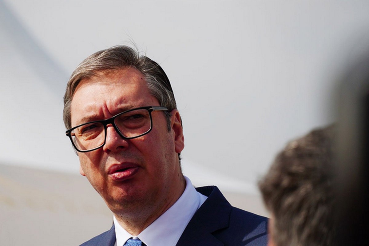 Vučić položio vijenac na grob Neznanom junaku u Kairu