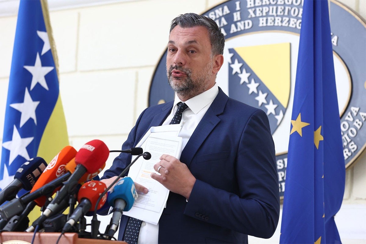 Konaković: Izetbegović i Komšić dio suvereniteta BiH "isporučili" Srbiji i Hrvatskoj