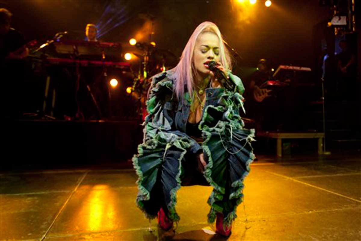 Rita Ora završila u bolnici