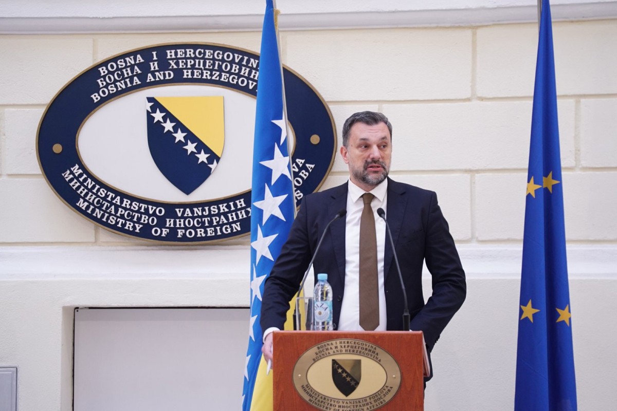 Konakovićeva inicijativa osuđena na propast, smeta mu saradnja policija u regionu