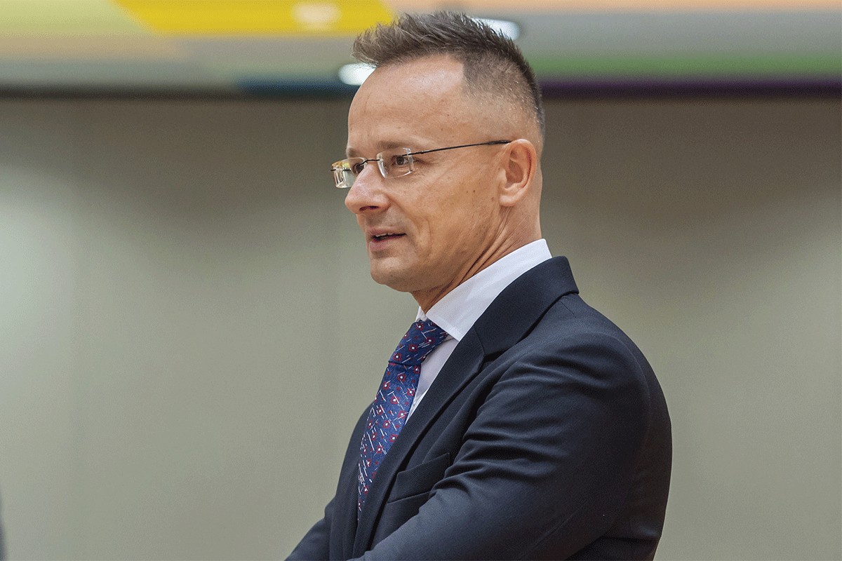 Sijarto: Teško je gledati kako poljska diplomatija tone u blato laži