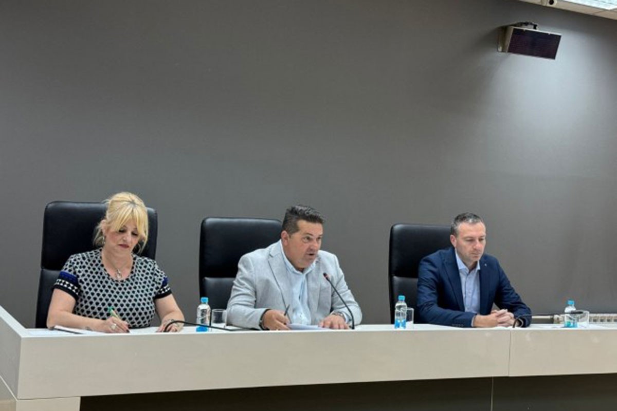 Stevandić: Ustavni sud BiH neće osporiti grb, zastavu i himnu