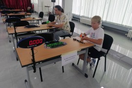 Slaganje Rubikove kocke u Zvorniku, takmičari stigli iz 10 zemlja ...