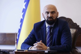 Ramo Isak o nabavci telefona od 3.600 KM za radnike: "Ima da se kupuje ...