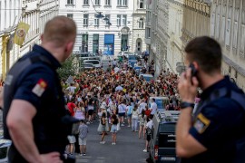 Šokantni detalji plana terorista iz Beča: Osumnjičeni autom ...