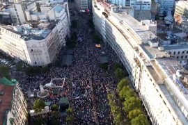 Protest u Beogradu protiv rudarenja litijuma: "Rio Tinto neće kopati ...