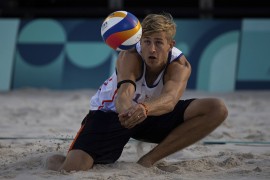 Olimpijac silovatelj u suzama: Ostavite moju porodicu (VIDEO)