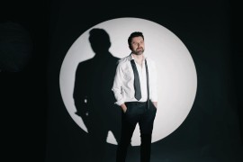Amel Ćurić za "Nezavisne": Singlovi su bolji za marketing, albumi ...