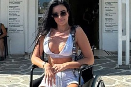 Ivana Knoll u invalidskim kolicima (FOTO)