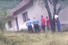 Detalji drame u Nevesinju: Migrant zauzeo napuštenu kuću i pucao na ...