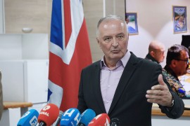 Pripadnica Oružanih snaga uslikana sa kokardom, oglasio se Helez