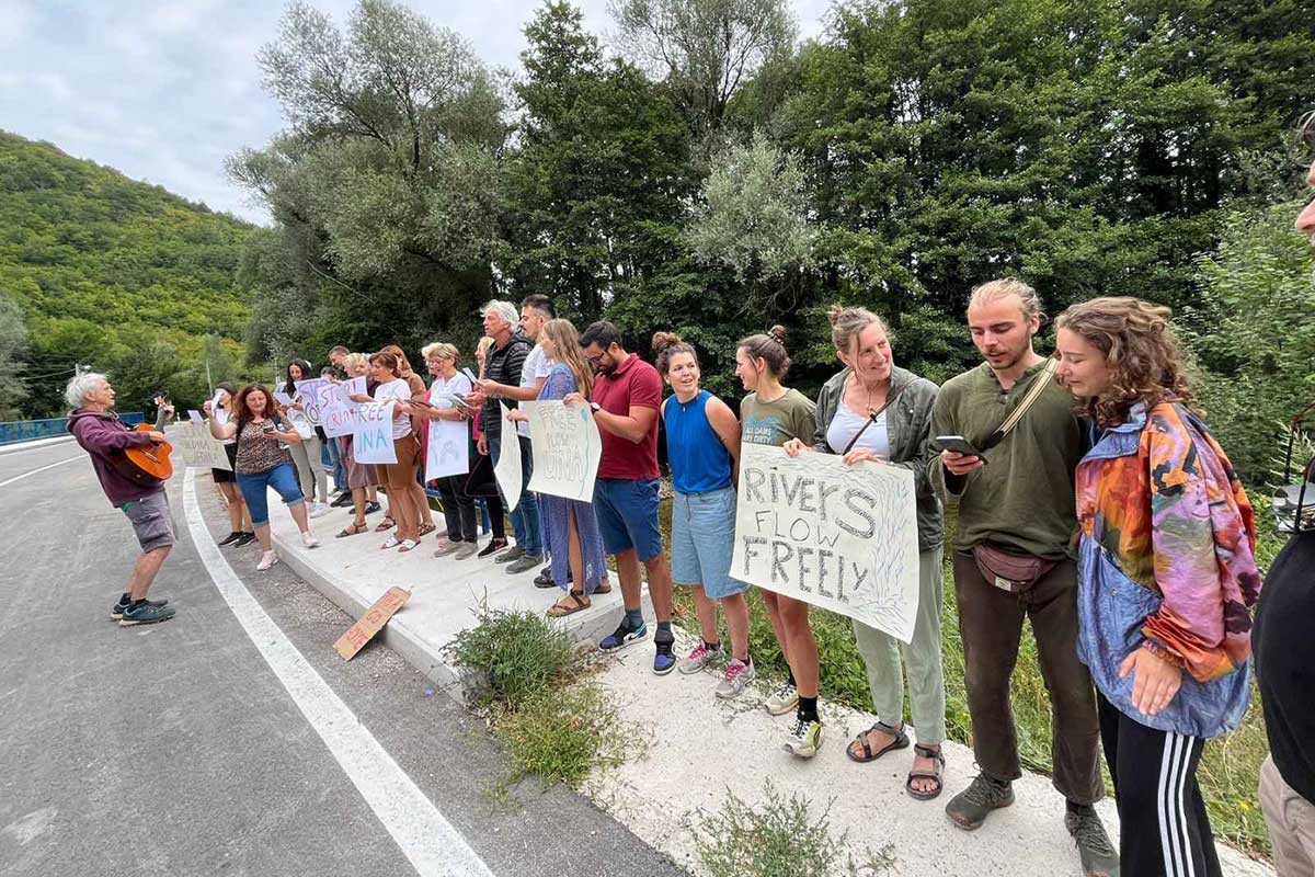 S izvora Une pozvali  Plenkovića da spasi ovu rijeku (VIDEO)