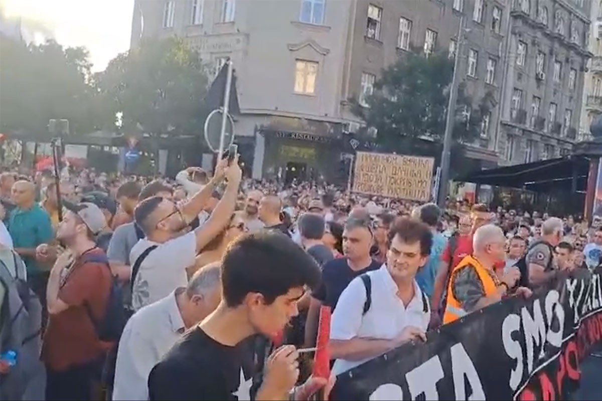 Protest u Beogradu protiv rudarenja litijuma i projekta "Jadar" (VIDEO)