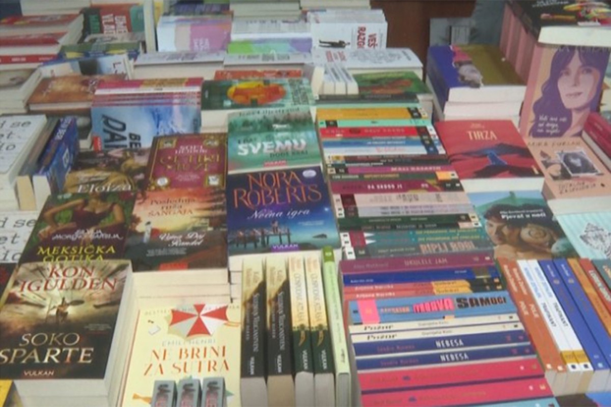 Otvaranje Sajma knjiga na Trgu Srbije u Istočnom Novom Sarajevu