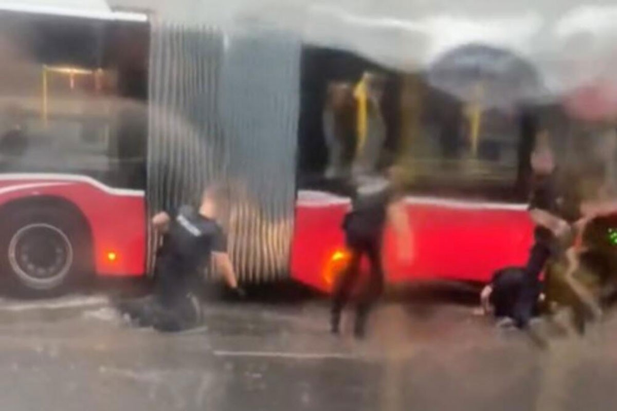 Dramatični snimci iz Beča: Bujica odnijela ženu (VIDEO)