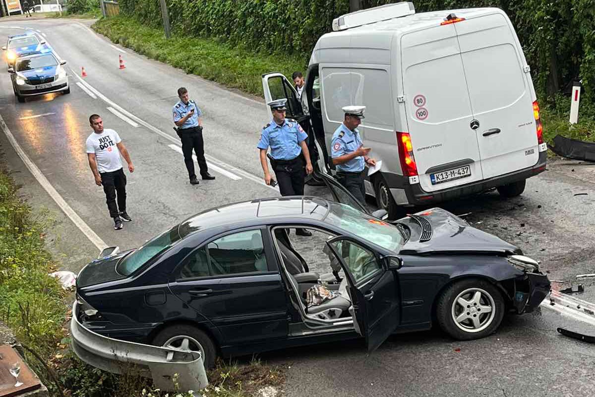 Sudar na putu Banjaluka-Crna Rijeka, obustavljen saobraćaj