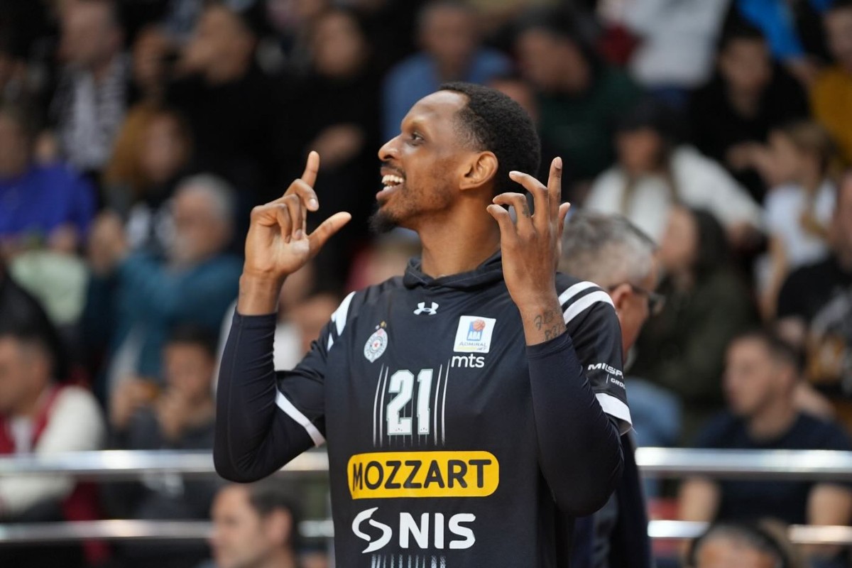 Razišli se Partizan i Džejms Naneli