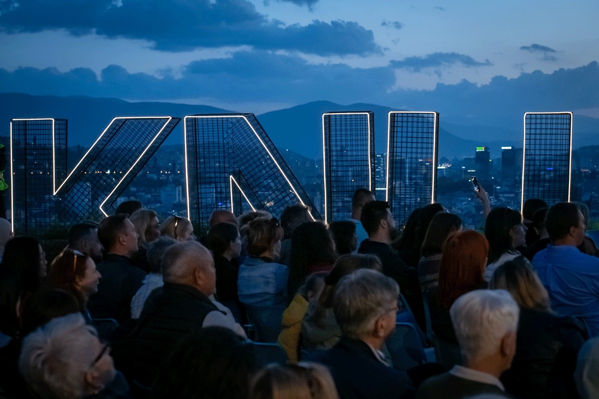 "Kultura na ulice": Prva repriza performansa "Tražim ulicu za svoje ime…" na Ilidži