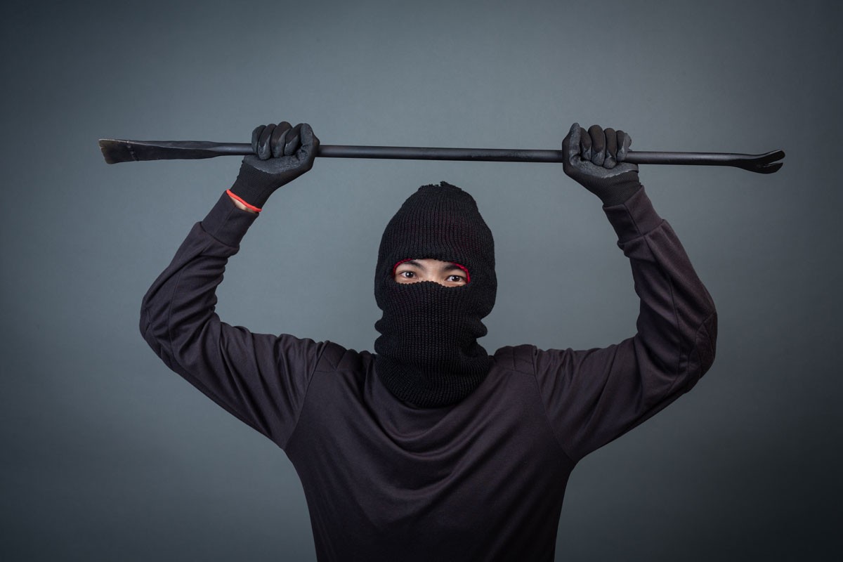 Strava u Mostaru: Sa fantomkama izašli iz crnih džipova i pretukli mladića