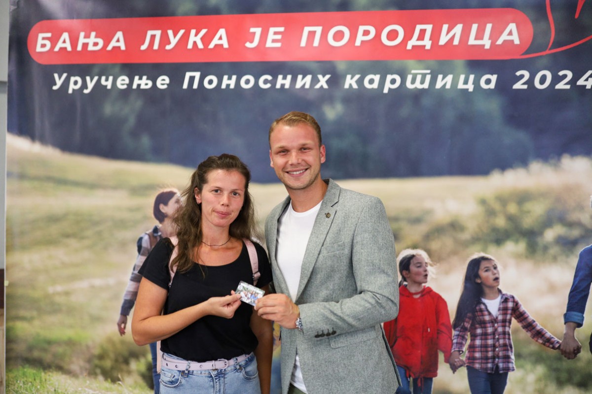 "Ponosne kartice" za više od 1.000 višečlanih porodica