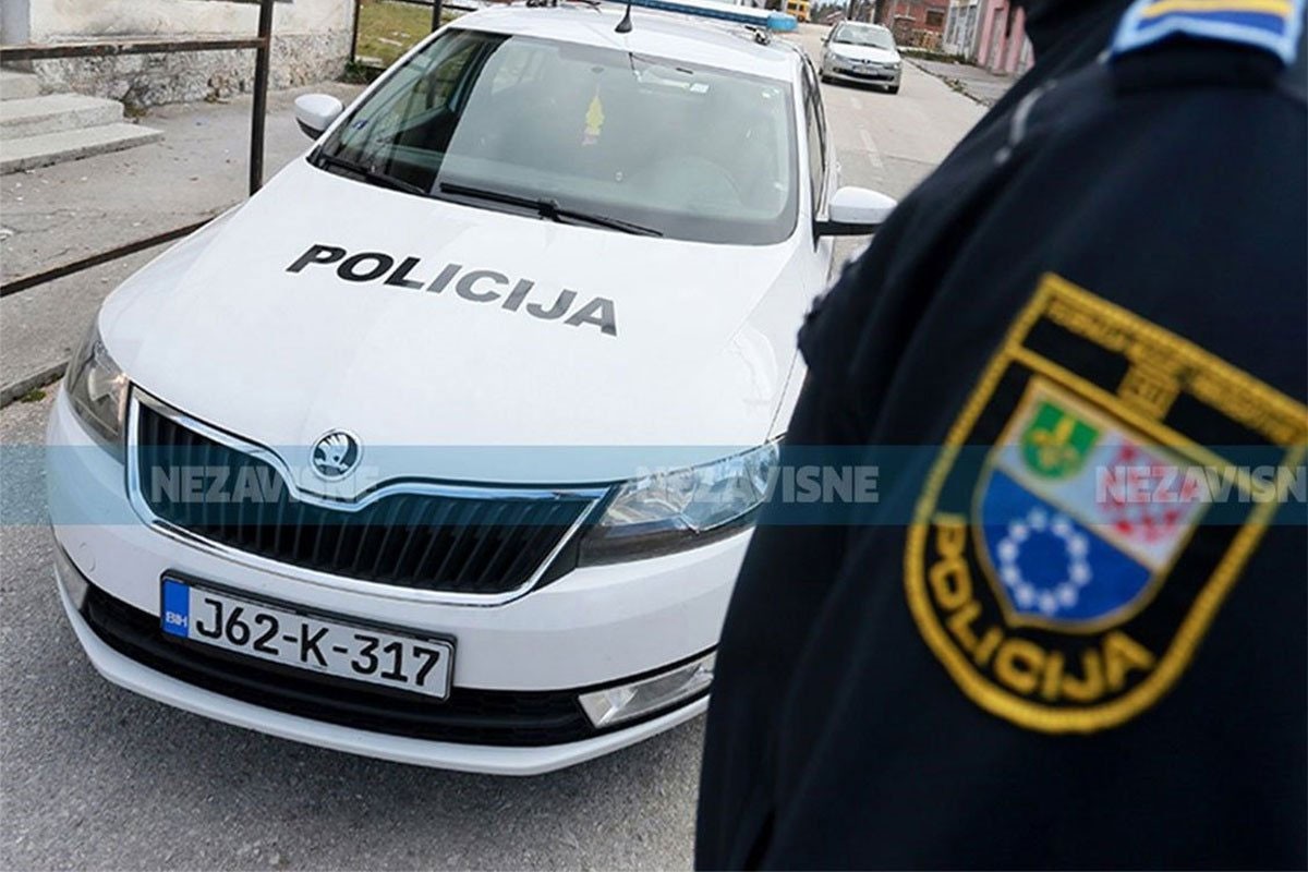 Audijem udario ženu, završila u UKC Tuzla