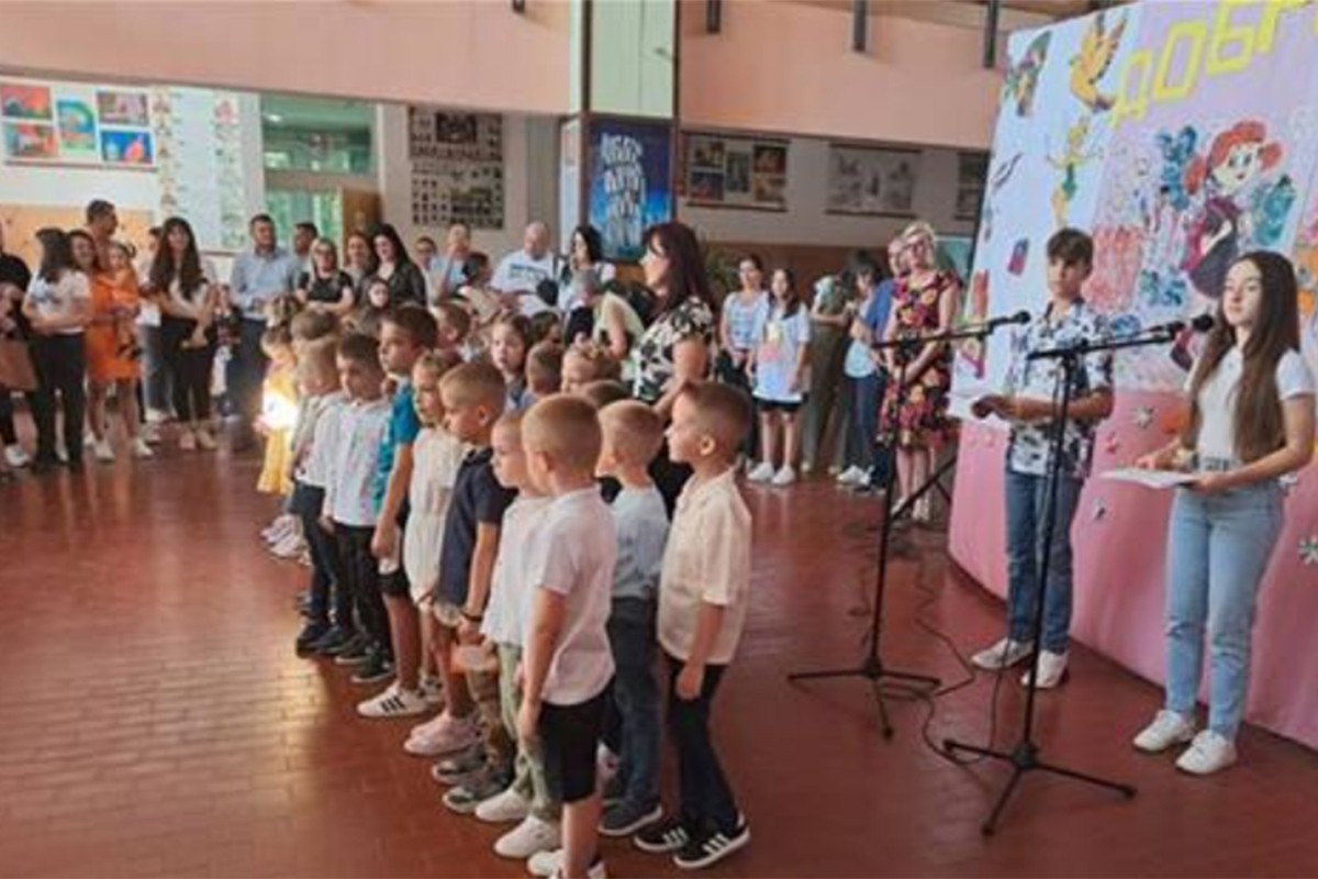 U školske klupe u Kotor Varošu po prvi put sješće 154 prvačića