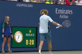 Rubljov izudarao sebe reketom pa pozvao doktora u pomoć (VIDEO)