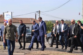 Dodik i Vučić stigli u Stanare
