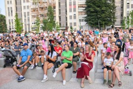 Gradonačelnik uručio "Kartice za zdravo djetinjstvo": "Radimo u ...