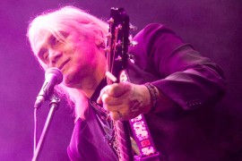 Bora Đorđević sa drugarima provaljivao u stanove: Kupovali muzičku ...