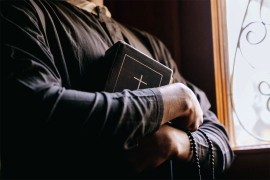 Italija: Sveštenik i borac protiv mafije napadnut u Rimu