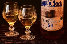 Diplomate krijumčarile cigarete i alkohol