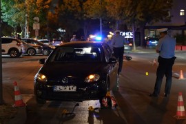 Sudar ispred kafića, vozač u bolnici (VIDEO)