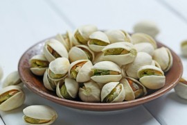 Tri leće s pistacijama: Recept za kolač koji zovu najsočnijim na ...