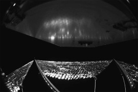 NASA objavila prvu fotografiju novog solarnog jedra tokom testiranja ...
