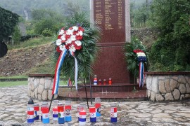 Obilježena 31. godišnjica zločina u Grabovici: Najmlađa žrtva ...