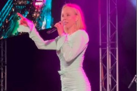 Ovacije u Kotoru za Jelenu Rozgu (VIDEO)