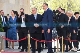 Dodik u Budimpešti sa Orbanom i Sijartom